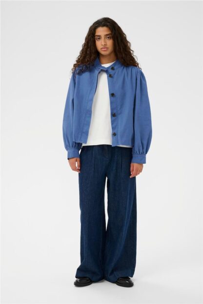 Elysia jacket