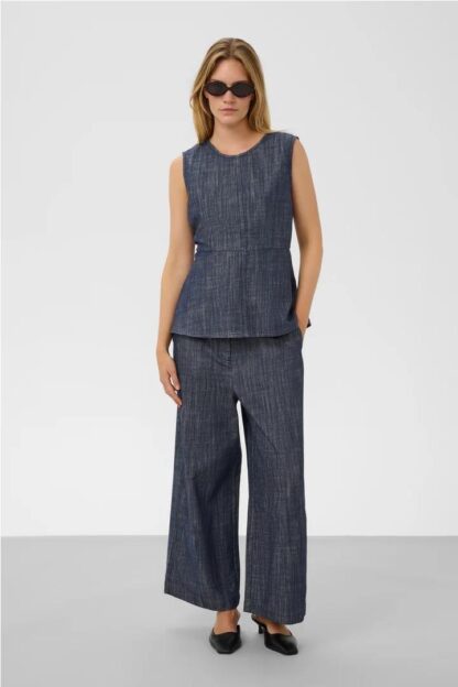 Top denim