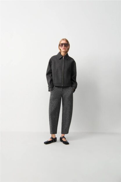 Orly plain
BARREL HOSE CROPPED